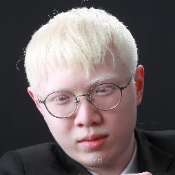 Shiqin Wang